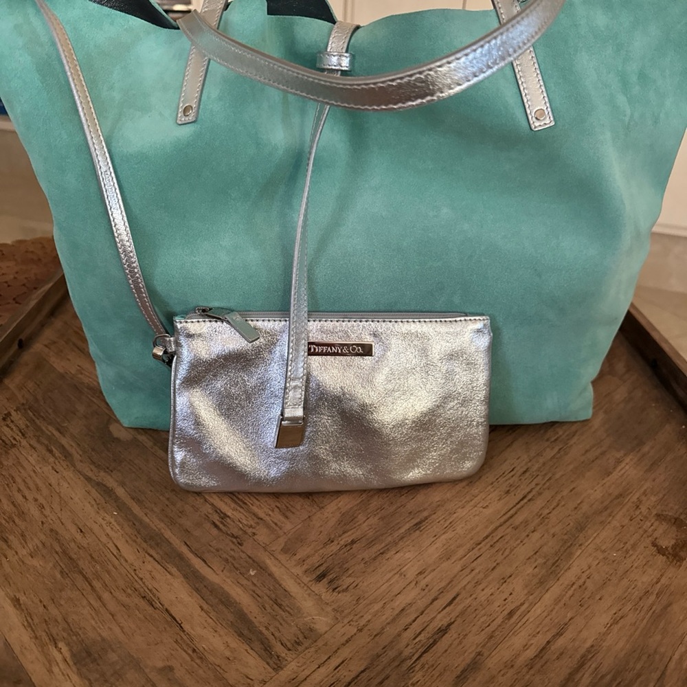 Tiffany & Co. Aqua and Silver Tote Bag Set